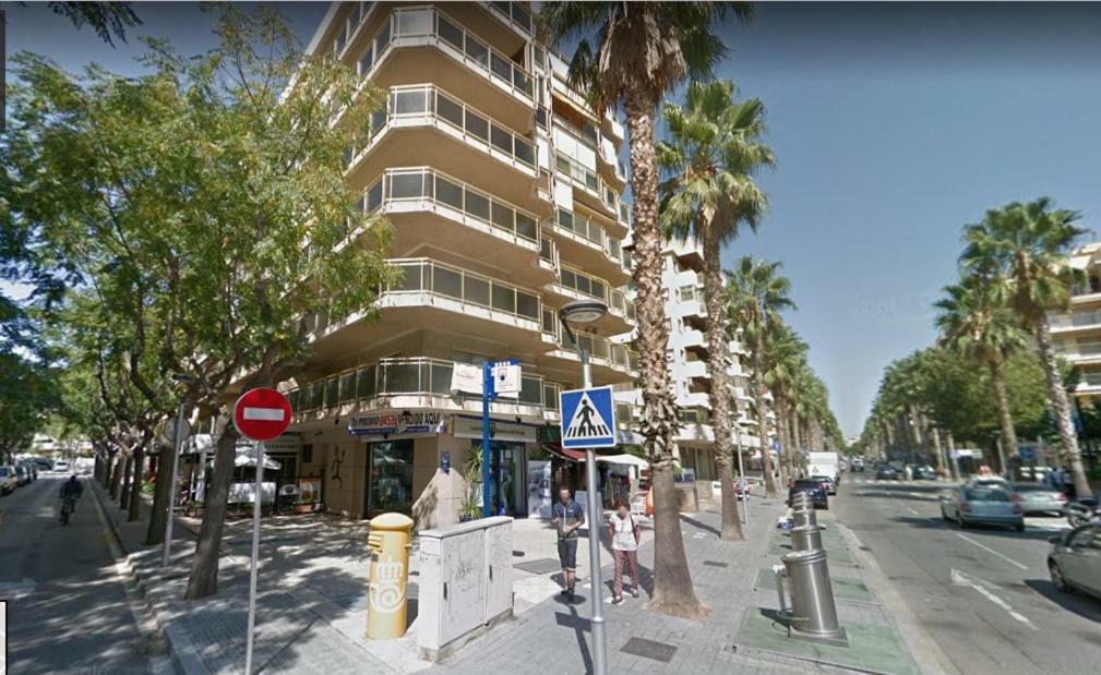 Apartment In Salou, Escaladei Buitenkant foto