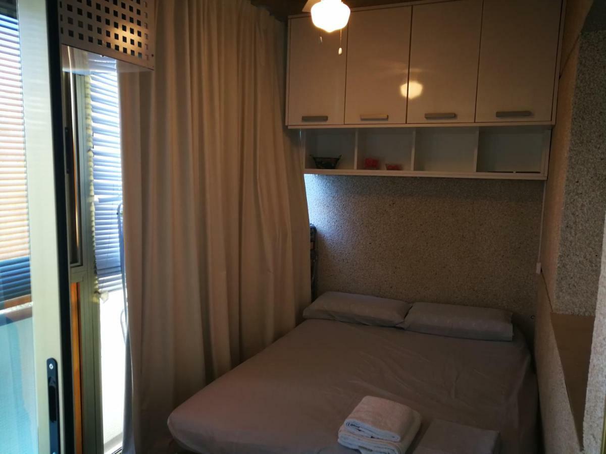 Apartment In Salou, Escaladei Buitenkant foto